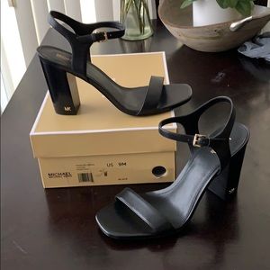 Michael Kors Francine Sandal